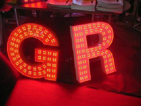 崇阳LED发光字有哪些优势？